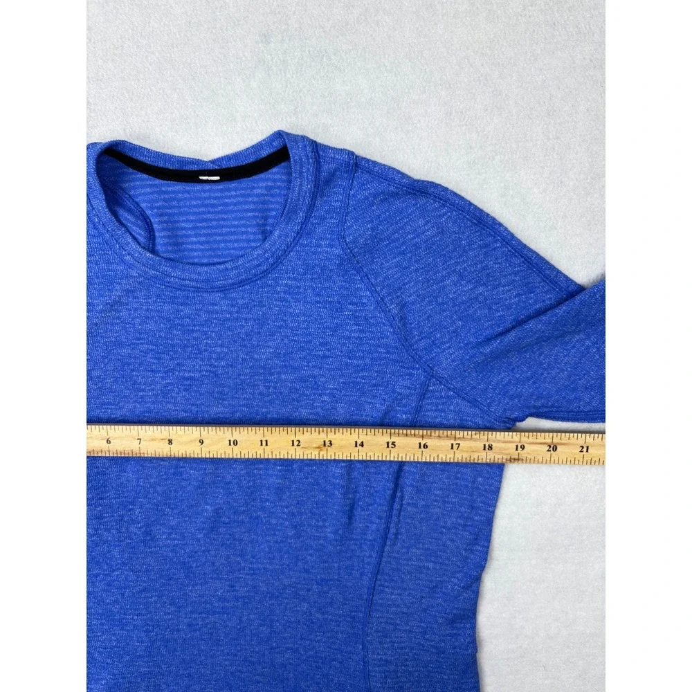 Lululemon Blue Heathered Long Sleeve Athletic Top Thumbholes‎ Size 12